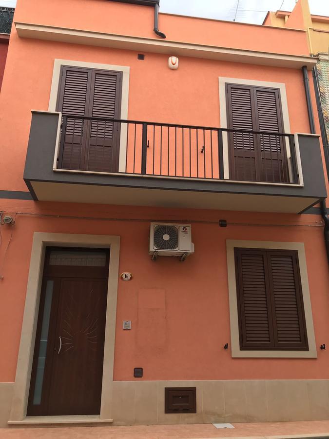 Casa Angela Avola